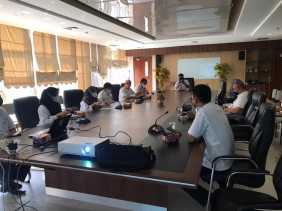 evaluasi zona integritas menuju wilayah bebas korupsi dan wilayah bersih bebas melayani oleh tim inspektorat provinsi riau